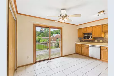 21 Dorchester Drive, Clayton, OH 45415 - Photo 11