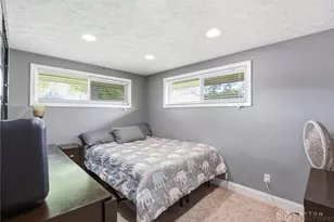 5713 Hubbard Ct, Huber Heights, OH 45424 - Photo 17
