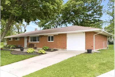 5713 Hubbard Court, Huber Heights, OH 45424 - Photo 3