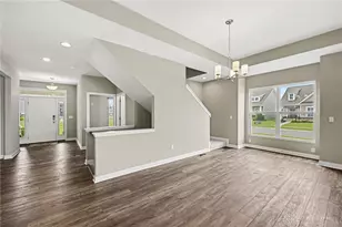 5004 Pepperwell Cir, Sugarcreek Twp, OH 45440 - Photo 11