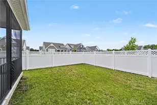5004 Pepperwell Cir, Sugarcreek Twp, OH 45440 - Photo 33