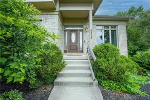 9922 Arn Dr, Washington Twp, OH 45458 - Photo 3