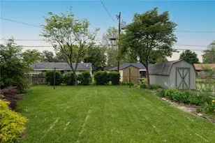 3689 Elmira Dr, Kettering, OH 45439 - Photo 25