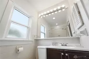 241 Orchard Dr, Oakwood, OH 45419 - Photo 27