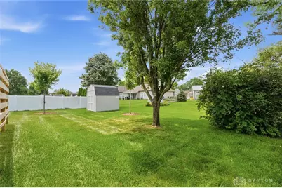 9083 Marquis Drive, Miamisburg, OH 45342 - Photo 35