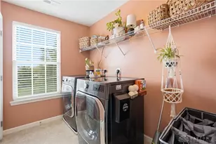9415 Oak Brook Dr, Clearcreek Twp, OH 45458 - Photo 27