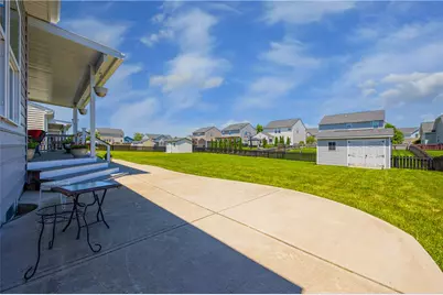 7122 Bluestream Drive, Tipp City, OH 45371 - Photo 53