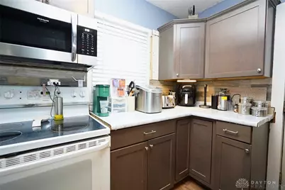 2252 Ontario Avenue, Springfield, OH 45505 - Photo 9