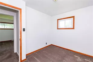 810 Meadow Ln, Troy, OH 45373 - Photo 11