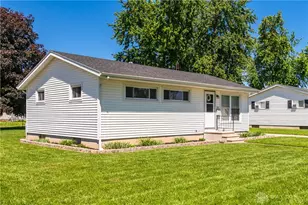810 Meadow Ln, Troy, OH 45373 - Photo 25