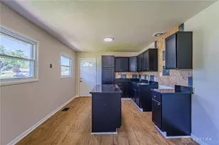 1091 June Dr, Xenia, OH 45385 - Photo 17