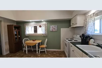 700 Walnut Street, Lewisburg, OH 45338 - Photo 15