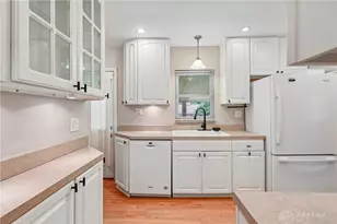141 Napoleon Dr, Kettering, OH 45429 - Photo 11
