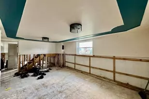 7232 Cosner Dr, Huber Heights, OH 45424 - Photo 19