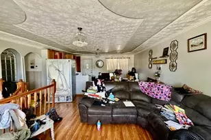 7232 Cosner Dr, Huber Heights, OH 45424 - Photo 9