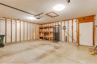 955 S High Street, Yellow Springs Vlg, OH 45387 - Photo 23