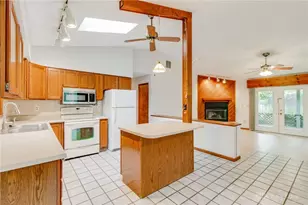 955 S High St, Yellow Springs Vlg, OH 45387 - Photo 5