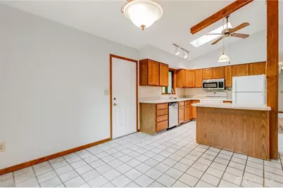 955 S High Street, Yellow Springs Vlg, OH 45387 - Photo 9