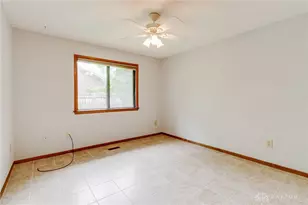 955 S High St, Yellow Springs Vlg, OH 45387 - Photo 15