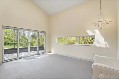 641 Thistle Creek Lane, Yellow Springs Vlg, OH 45387 - Photo 9
