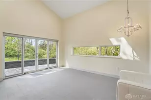 641 Thistle Creek Ln, Yellow Springs Vlg, OH 45387 - Photo 9