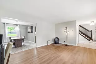 1419 King Richard Pkwy, West Carrollton, OH 45449 - Photo 7