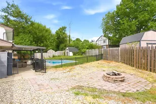 1419 King Richard Pkwy, West Carrollton, OH 45449 - Photo 33