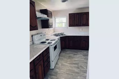 3395 Brumbaugh Boulevard, Dayton, OH 45406 - Photo 7