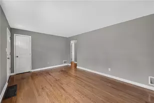 4022 Foxboro Dr, Dayton, OH 45416 - Photo 7
