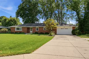 4179 W Franklin St, Bellbrook, OH 45305 - Photo 1
