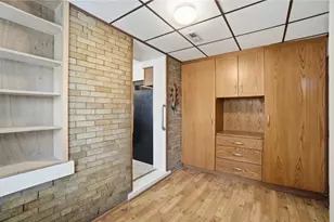 4315 Sullivan Ave, Cincinnati, OH 45217 - Photo 11