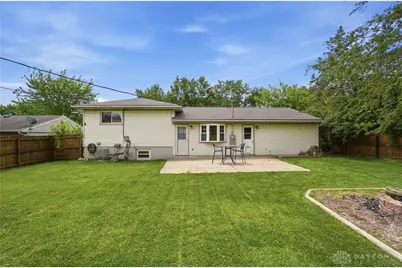245 Grantwood Drive, West Carrollton, OH 45449 - Photo 25