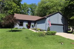 7634 Morning Mist Cir, Trotwood, OH 45426 - Photo 3