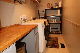 7634 Morning Mist Cir, Trotwood, OH 45426 - Photo 21