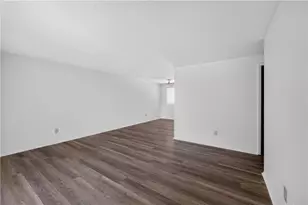 6132 Buckman Dr, Huber Heights, OH 45424 - Photo 7