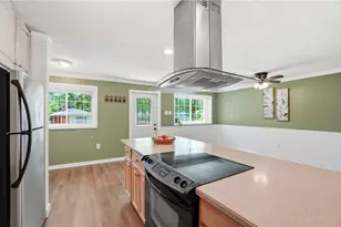 1684 Pierce Dr, Beavercreek, OH 45432 - Photo 9
