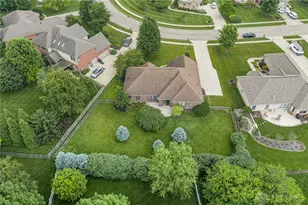 1377 Timshel St, Sugarcreek Twp, OH 45440 - Photo 3