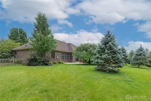 1377 Timshel St, Sugarcreek Twp, OH 45440 - Photo 51