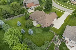 1377 Timshel St, Sugarcreek Twp, OH 45440 - Photo 57