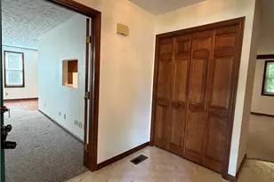 2709 Pine Valley Ct, Butler Twp, OH 45414 - Photo 11