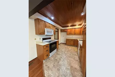 2709 Pine Valley Court, Butler Twp, OH 45414 - Photo 15