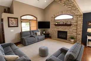 738 Governors Rd, Troy, OH 45373 - Photo 9