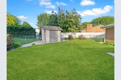 768 Gardenwood Drive, Greenville, OH 45331 - Photo 29