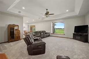 7338 Bard Rd, Tipp City, OH 45371 - Photo 9