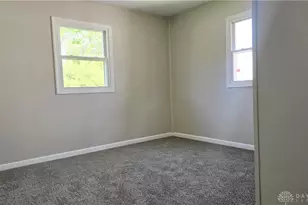 138 William St, Dayton, OH 45449 - Photo 5