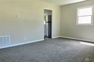 138 William St, Dayton, OH 45449 - Photo 3