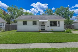 5374 Pickford Dr, Dayton, OH 45432 - Photo 9