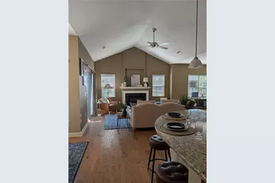 2484 Locust Hill Blvd, Beavercreek, OH 45431 - Photo 5