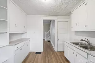 2404 S Sutphin St, Middletown, OH 45044 - Photo 11