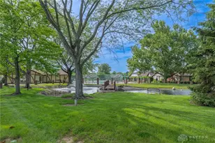 957 Pine Needles Dr, Washington Twp, OH 45458 - Photo 25